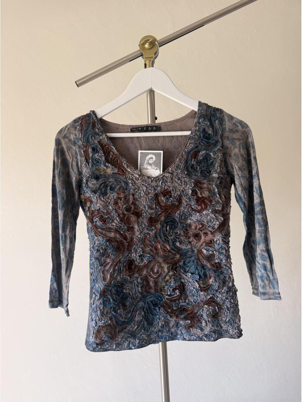 Y2K Mezon Embroidered Abstract Blouse